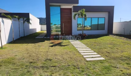 Casa em condomínio a venda, 4 quartos, Balneário - São Pedro da Aldeia