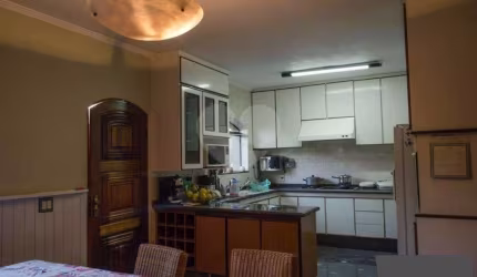 Casa com 3 quartos à venda na Rua Jerônimo Camargo, 325, Vila Irmãos Arnoni, São Paulo, 210 m2 por R$ 1.208.000