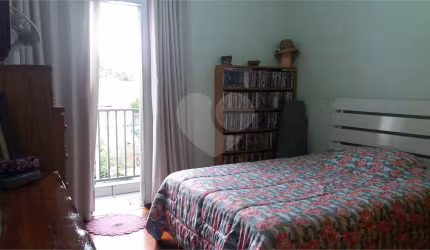 Casa com 3 quartos à venda na Rua Pedro de Abreu, 188, Parque Ramos Freitas, São Paulo, 220 m2 por R$ 650.000