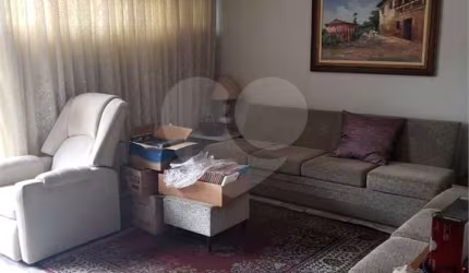 Casa com 3 quartos à venda na Rua Santa Bibiana, 118, Vila Sônia, São Paulo, 340 m2 por R$ 2.200.000