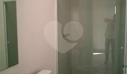 Casa em condomínio fechado com 2 quartos à venda na Rua Avelina Pereira, 130, Vila Mazzei, São Paulo, 100 m2 por R$ 530.000