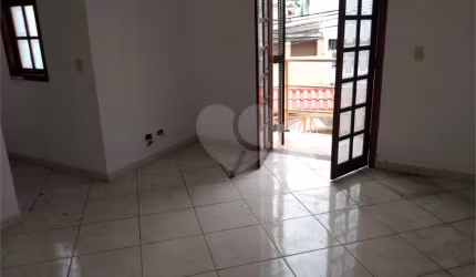 Casa com 3 quartos à venda na Rua Joaquim Lapas Veiga, 386, Jardim D'Abril, Osasco, 125 m2 por R$ 700.000