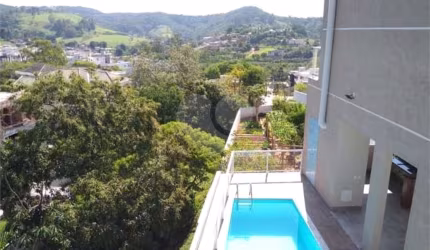 Casa em condomínio fechado com 4 quartos à venda na Rua Quiruá, 695, Suru, Santana de Parnaíba, 465 m2 por R$ 2.300.000