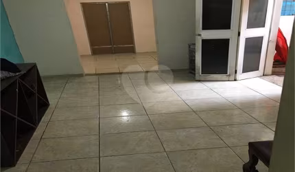 Casa com 3 quartos à venda na Rua Juvenal Gonçalves Lopes, 192, Jardim Santa Bárbara, Sorocaba, 222 m2 por R$ 439.000