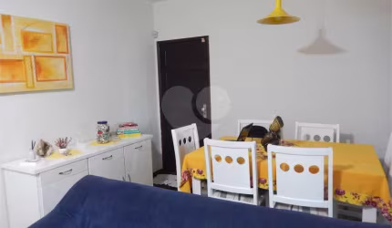 Casa com 3 quartos à venda na Rua Angico, 135, Vila Linda, Santo André, 136 m2 por R$ 633.000