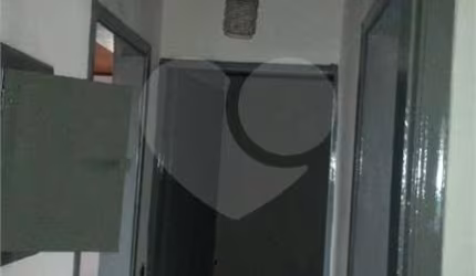 Casa à venda na Rua Maria Celestina Fraga, 140, Parque Grajaú, São Paulo, 222 m2 por R$ 400.000