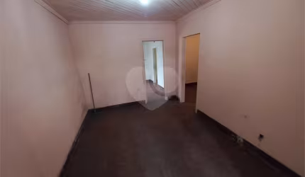 Casa com 2 quartos à venda na Rua Ministro Heitor Bastos Tigre, 116, Jardim Monte Kemel, São Paulo, 400 m2 por R$ 1.400.000