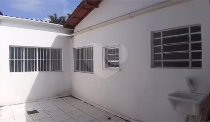 Casa com 2 quartos à venda na Rua Suapé, 68, Vila Santo Antônio, São Paulo, 130 m2 por R$ 700.000