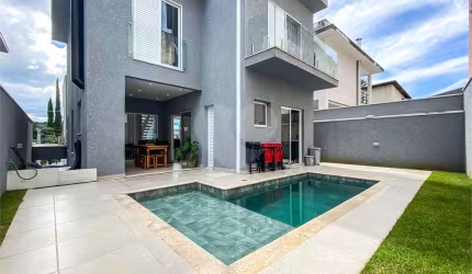Casa em condomínio fechado com 4 quartos à venda na Rua Sabiá, 106, Suru, Santana de Parnaíba, 205 m2 por R$ 1.790.000