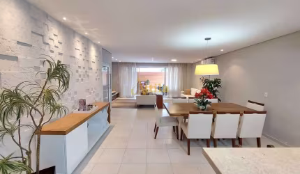 Casa em condomínio, 150mts praia, 4 suítes, lazer, Enseada