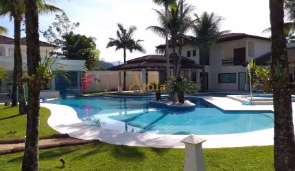 Casa Jd. Acapulco, 8 suítes, campo de futebol, lazer