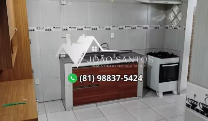 Casa Duplex em Condomínio Fechado
