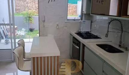 Casa em Condomínio para Venda em Suzano, Parque Santa Rosa, 3 dormitórios, 1 suíte, 3 banheiros, 2 vagas