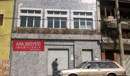 Imóvel para venda possui 217 metros quadrados com 2 quartos em Vila Bertioga - São Paulo - SP
