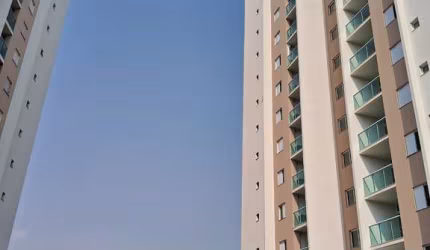 Apartamento à venda em Uberlândia-MG, bairro Tubalina: 2 quartos, 1 suíte, 2 salas, 2 banheiros, 2 vagas de garagem, 70m².