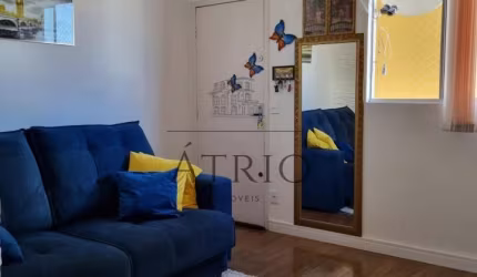 LINDO APARTAMENTO NO CIC, PROXIMO TERMINAL E AMPLO COMERCIO