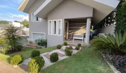 Casa no Golden Park na Itoupava Central!