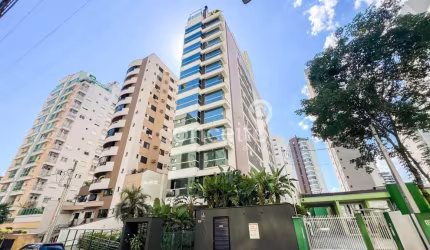Apartamento Mobiliado com 3 Suítes e 3 Vagas no Victor Konder!