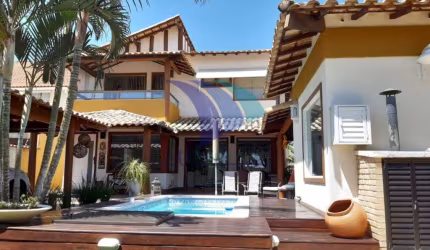 COD 162-VENDA  Casa Duplex com Piscina- Novo Portinho