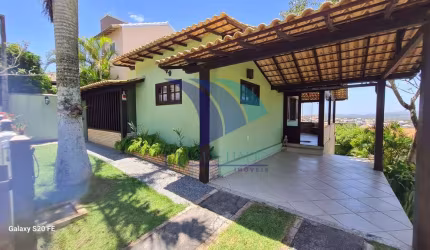 COD 1555 - Casa à Venda em Condomínio Completo – Vista para o Mar!