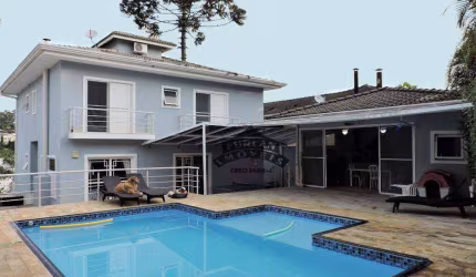 Casa em condomínio na Granja Viana  com 4 dormitórios à venda, 400 m² por R$ 1.450.000 - Golf Village
