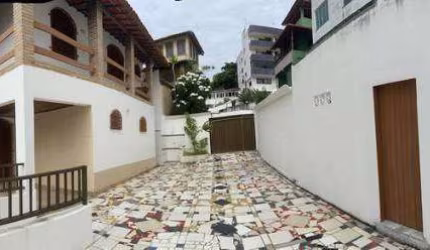 Casa para aluguel tem 160 metros quadrados com 5 quartos em Rio Vermelho - Salvador - BA