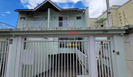 Sobrado 240m² Jardim do Colégio / Santa Terezinha 5 dormitórios 2 suítes 4 vagas varanda gourmet