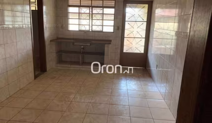 Casa com 2 dormitórios à venda, 163 m² por R$ 240.000,00 - Conjunto Cruzeiro do Sul - Aparecida de Goiânia/GO