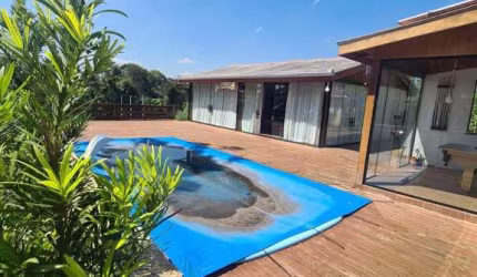 Chácara com piscina  no Caminho do Vinho  8201 m² por R$ 1.350.000