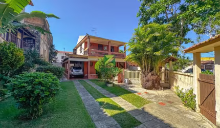 Casa à venda em Casimiro de Abreu-RJ, Centro - Barra de São João: 4 quartos, 2 salas, 2 banheiros, 3 vagas, 216,05 m².