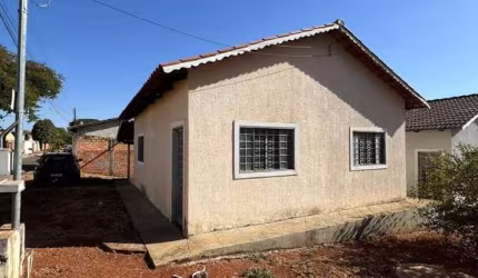três casa a vende em santo Antônio de goiás,  casa 2 quartos