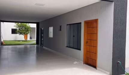 Casa à venda com 3 quartos, sendo 1 suíte de 180,00 m² no Setor Ponta Kayana