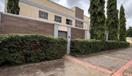 Casa Comercial no Jardim Presidente de 320,00m².