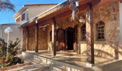 Casa à Venda, 3 Dorms, Jardim América, Taubaté