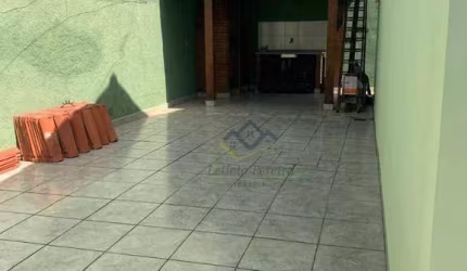 Casa com 3 quartos sendo 1 suíte com closet à venda, 197 m² por R$ 1.060.000 - Vila Mogilar - Mogi das Cruzes/SP