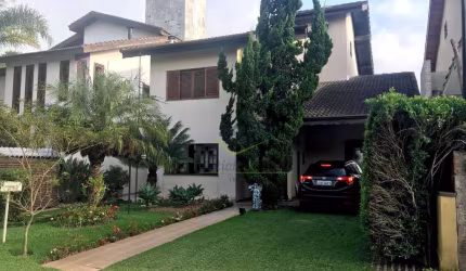 Sobrado 3 Quartos à venda, 320 m² por R$ 1.800.000 - Parque Residencial Itapeti - Mogi das Cruzes/SP