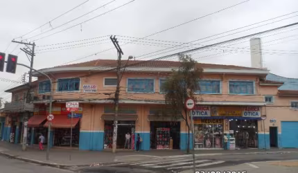SALA COMERCIAL PARA ALUGAR NA PRAÇA 08 DE DEZEMBRO