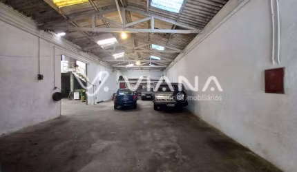 Galpão Industrial á venda no Bairro Utinga em Santo André