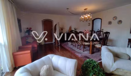 Apartamento Alto Padrão à Venda com 4 Dormitórios no Bairro Santo Antônio em São Caetano do Sul!