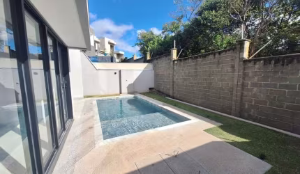 Casa em condomínio fechado com 3 quartos para alugar na Rua Júlio Cassola, 1, Alphaville Nova Esplanada, Votorantim por R$ 15.000