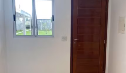 Casa em condomínio fechado com 2 quartos à venda na Rua Doutor Américo Figueiredo, 6355, Jardim Tropical, Sorocaba por R$ 390.000