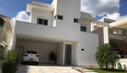 Casa à venda no Condomínio Portal do Jequitibá em Valinhos/SP