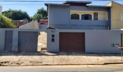 Casa à venda no Parque Jambeiro em Campinas/SP