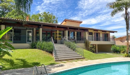 Casa em condomínio à venda no Condomínio Estância Marambaia em Vinhedo/SP