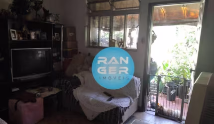 Casa com 3 dormitórios à venda, 200 m² por R$ 2.140.000,00 - Embaré - Santos/SP