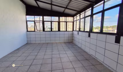Apartamento - Avenida Baltazar de Oliveira Garcia, Porto Alegre, RS