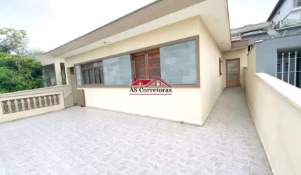 Casa à venda em Osasco-SP, Bela Vista: 3 quartos, 1 suíte, 2 salas, 3 banheiros, 5 vagas, 150m². Confira já!
