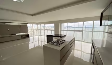Apartamento à Venda no Edifício Ibiza Towers Procave em Balneário Camboriú