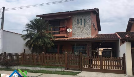 Casa à venda na Praia  no Pontal de S. Marina em Caraguatatuba