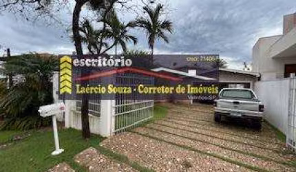Casa Condmínio à Venda em Valinhos SP, 770m² ter, 360m² constr, Térrea - R$ 1.490.000,00  Aceita Financiamento Bancário